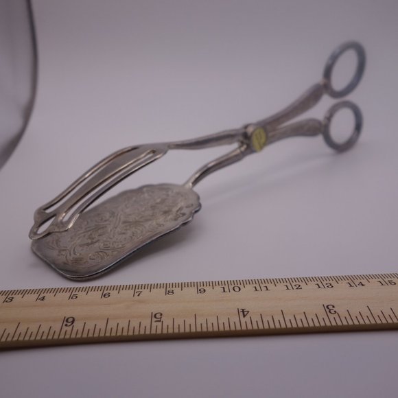 Vintage Zinc Alloy Made in Hong Kong Sandwich Tongs - Picture 7 of 16